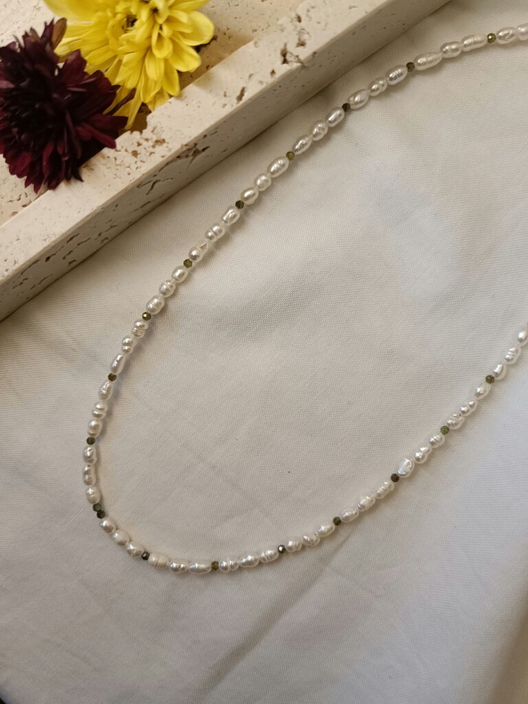 pearls olive Περιδέραιο